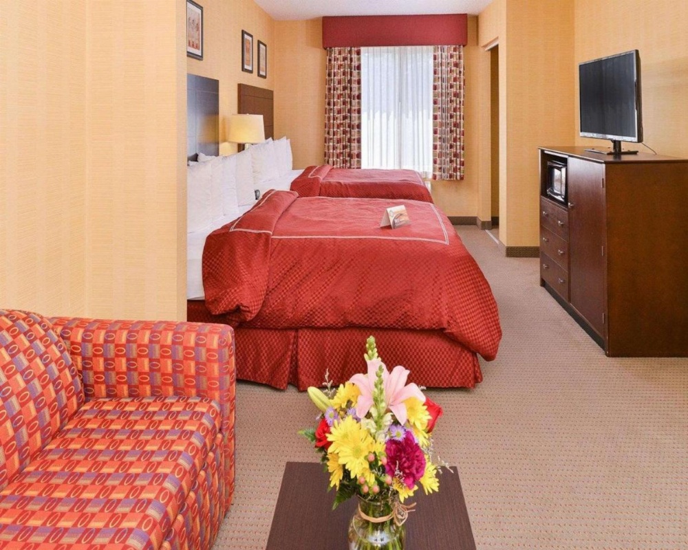 Room image 3