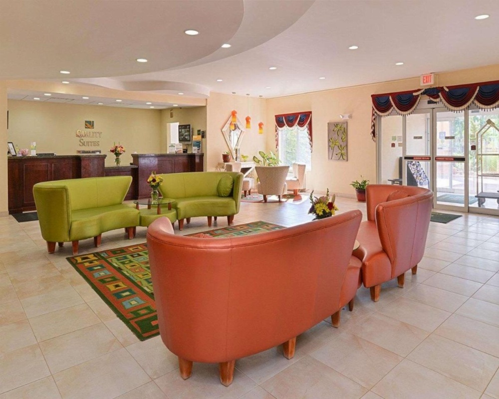 Quality Suites Stratford Image 26