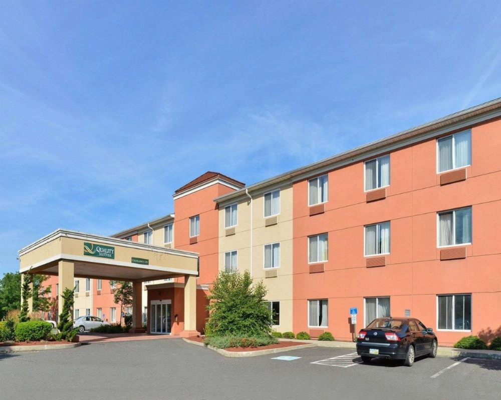 Quality Suites Stratford Image 29